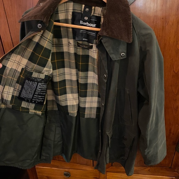 Barbour Classic Bedale Jacket | Dark Green | Small (C36) - Picture 3 of 6